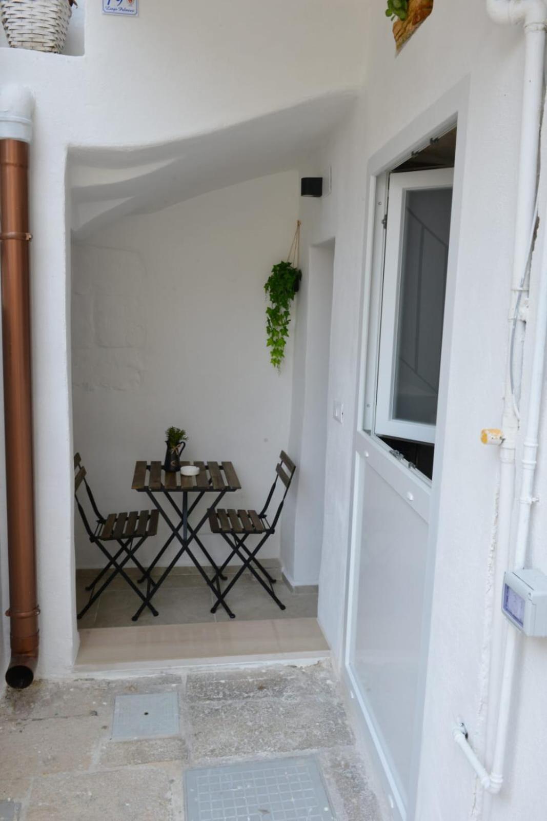 Casa Mamma Rita Lägenhet Monopoli Exteriör bild